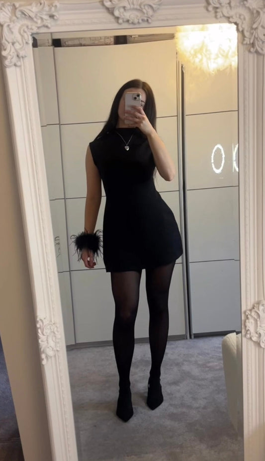 How to accessorise your outfits in 2025